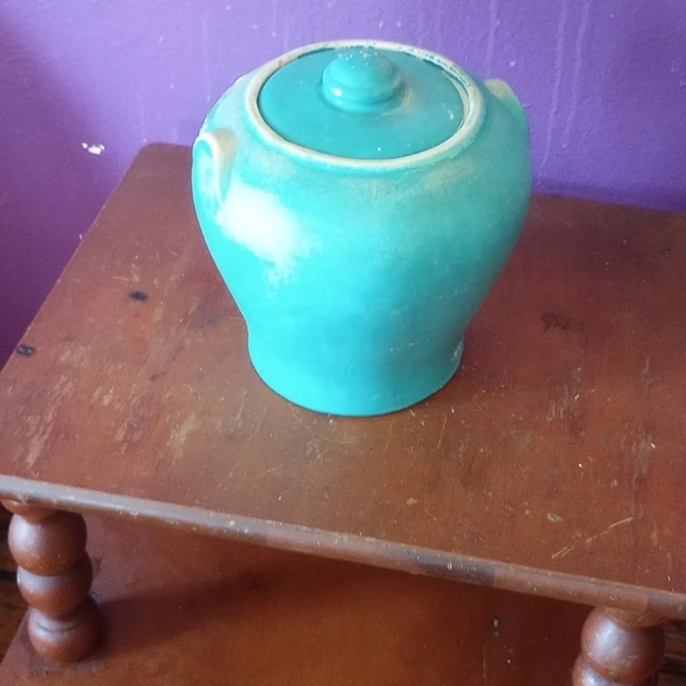 Handcrafted Vase - Picture 2 of 2